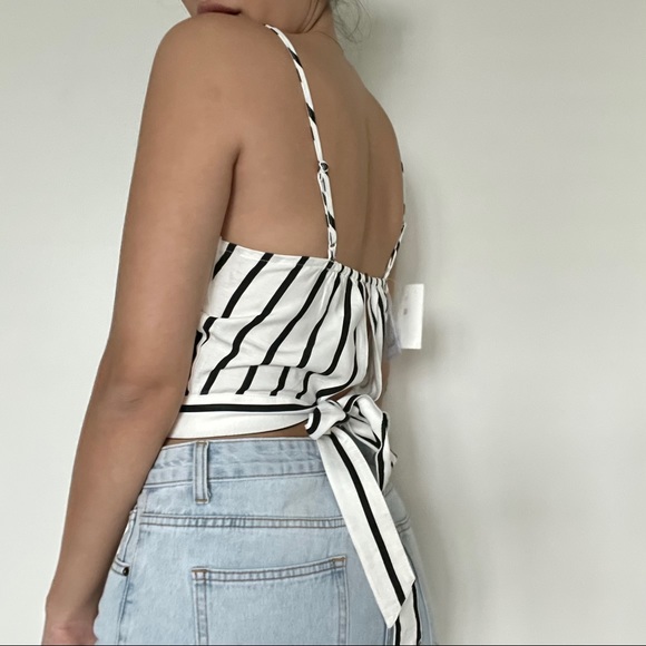2 FOR 20 ✨ STRIPED CROP TOP - Picture 4 of 6